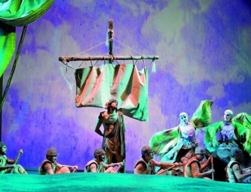 Η Κάρμεν Ρουγγέρη παρουσιάζει την Οδύσσεια του Ομήρου στο Ηρώδειο